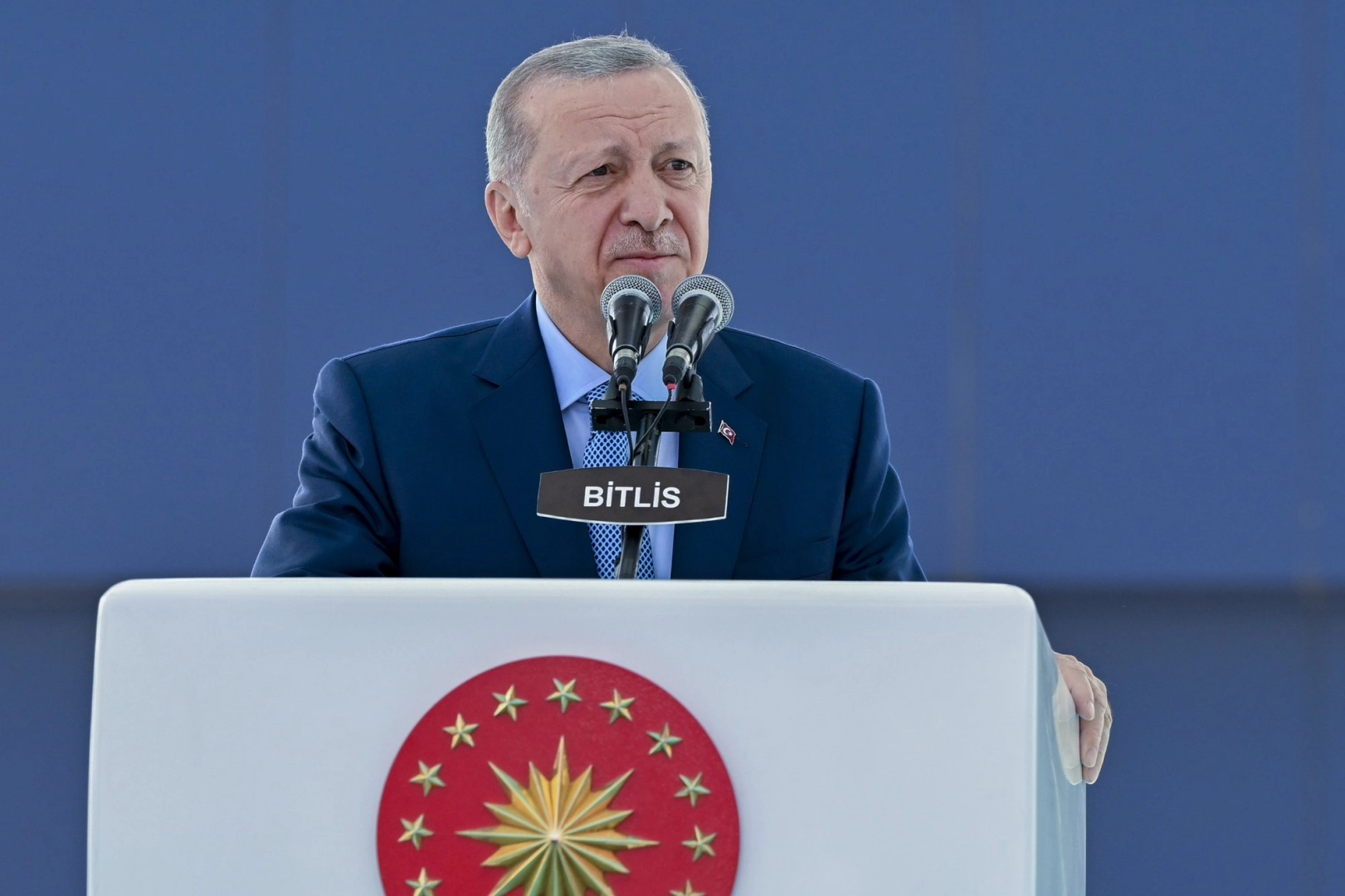 Cumhurbaşkanı Erdoğan: Karanlık günlere çekilmeyiz!