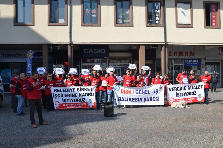 DİSK, Balıkesir’de şirket işçilerine 'kadro' diye haykırdı