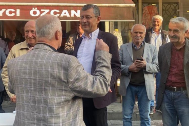 Düzce’de CHP'li Özgür Özel'e 'altılı masa' tepkisi