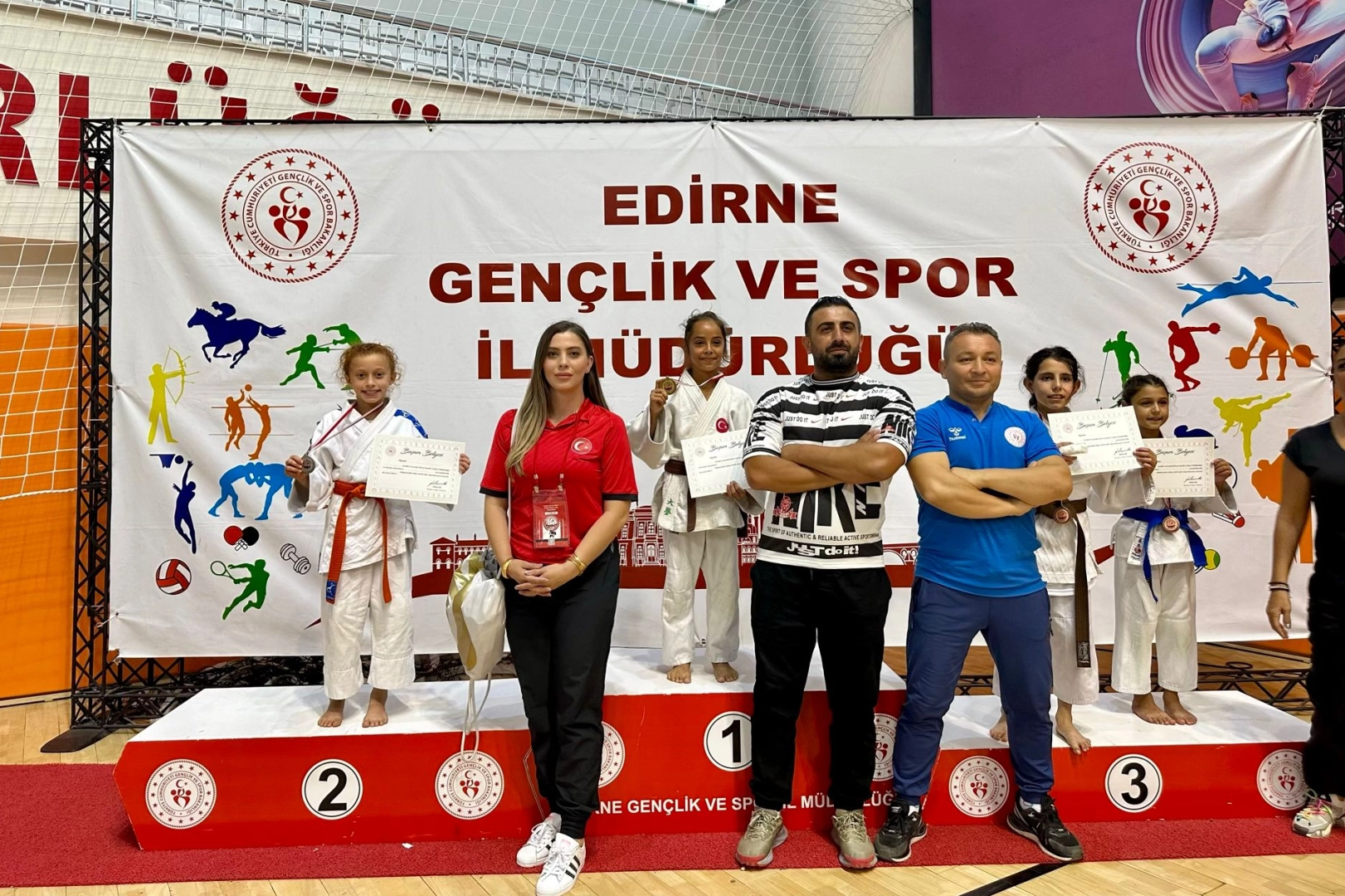 Edirne’de gururlandıran ‘Sakarya’ tablosu