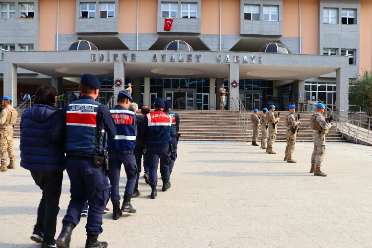 Edirne son bir haftada 137 aranan kişi yakalandı