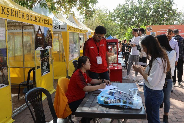 Gaziantep standına üniversiteli ilgisi