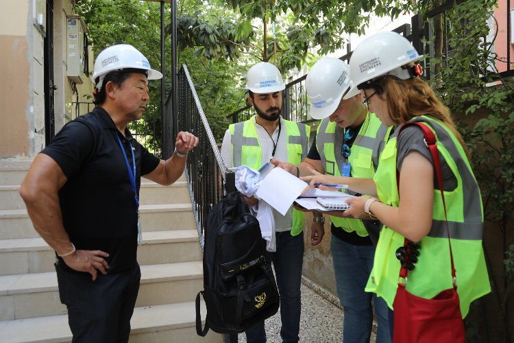 Gaziantep'te afetzedelerin eve geçişi hızlandırılacak