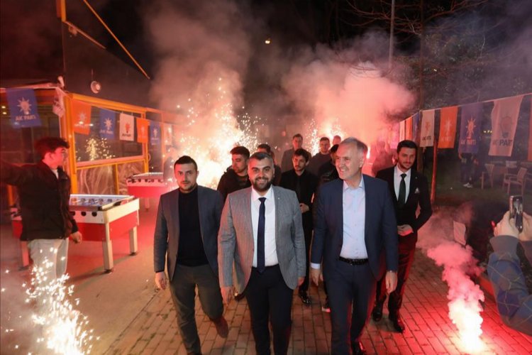 Gençlerden Başkan Taban’a yoğun ilgi