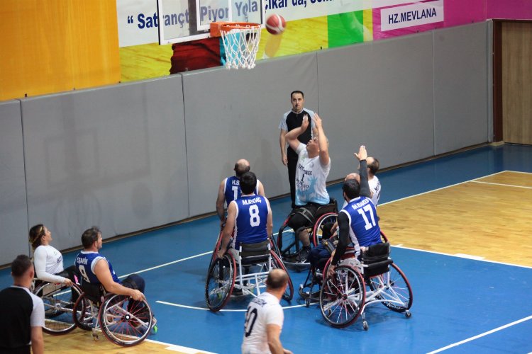 Hataylı basketbolcular potadan galip ayrıldı