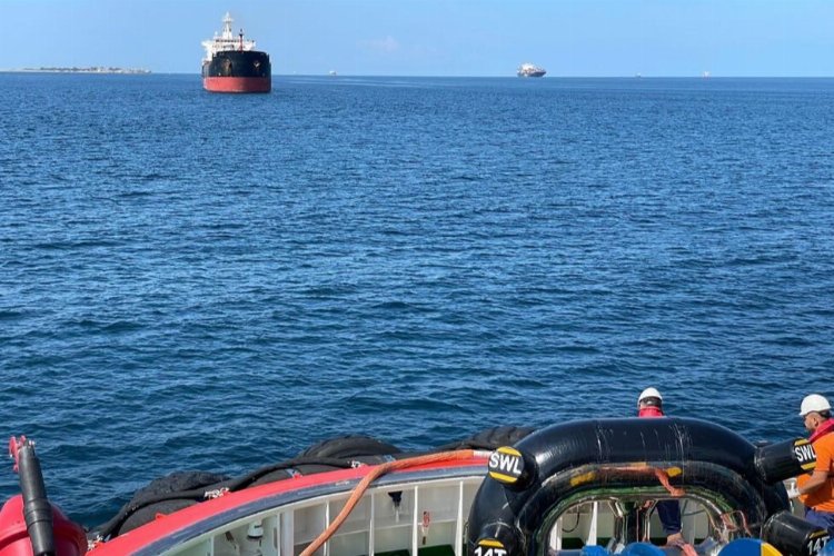 İstanbul açıklarında tanker gemi makine arızası yaptı