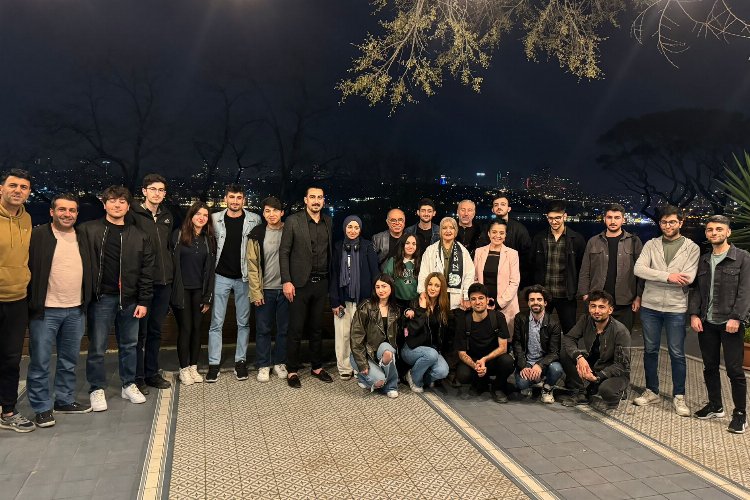 İstanbul'da Bingöllü öğrenciler iftarda buluştu