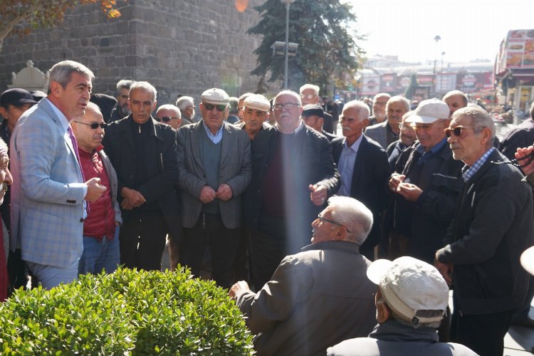 İYİ Parti Kayseri vatandaşı dinledi