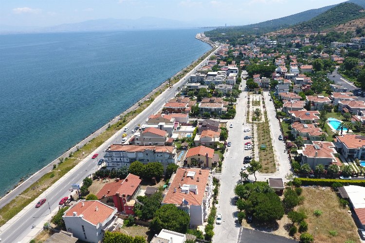 İzmir Narlıdere'ye mavi bayraklı plaj geliyor