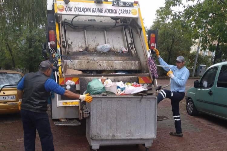 İzmit bayramda çöp rekoru kırdı