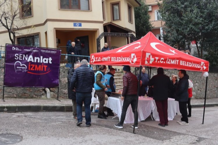 İzmit'te vatandaşların talepleri tek tek dinleniyor