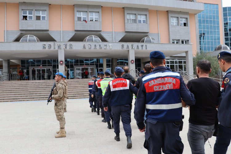 Jandarma terörle mücadelede 16 kişiyi yakaladı!