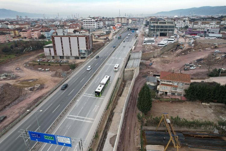 Kaşkaldere Kavşağı'nda ilave köprüye kiriş