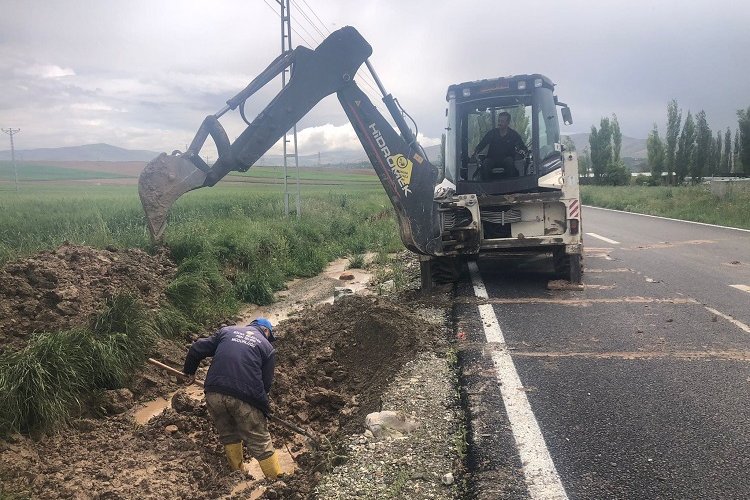 Kayseri Bünyan'da sağanağa karşı önlem