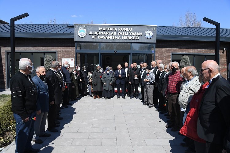 Kayseri Büyükşehir'den bilim dünyasına destek