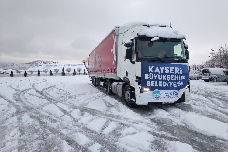 Kayseri Büyükşehir'den deprem bölgesine yardım yağmuru