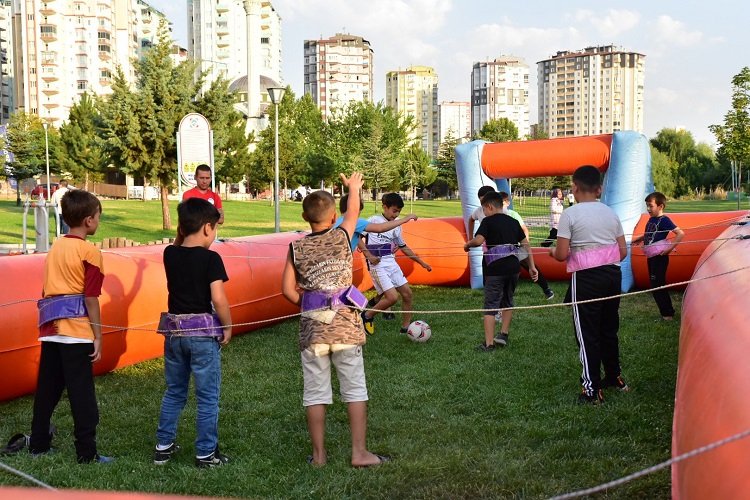 Kayseri'de 'Bizim Mahalle'de spor var!