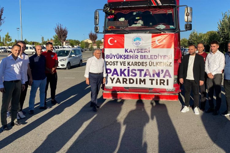 Kayseri'den Pakistan'a yardım tırı