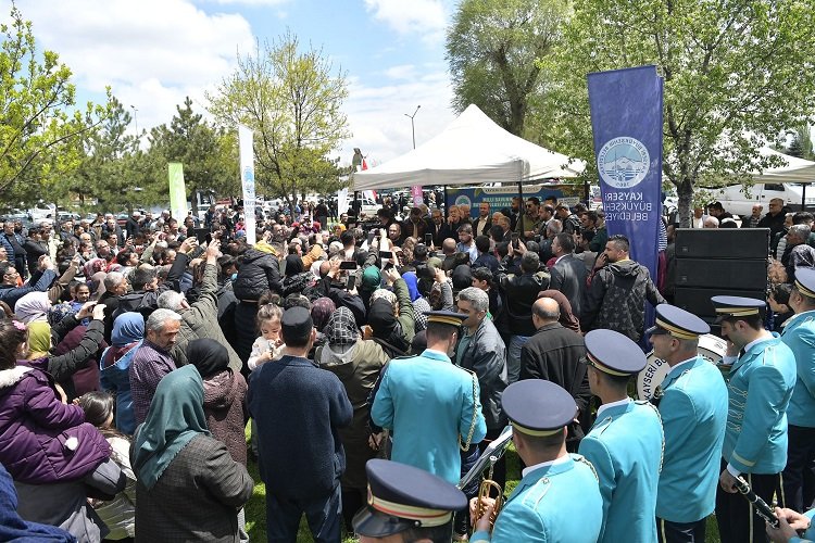 Kayseri dinamiklerinden piknik mesaisi