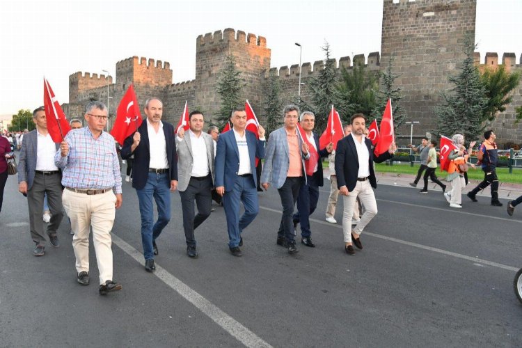 Kayseri iş dünyasından '15 Temmuz' coşkusu