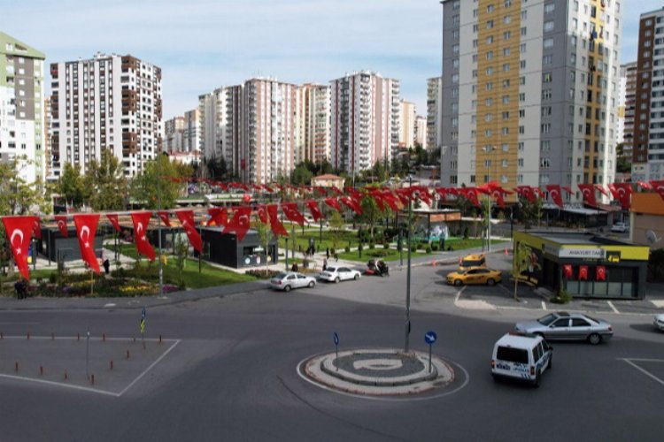 Kayseri Talas'a yer gök kırmızı beyaz