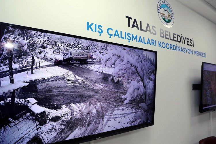 Kayseri Talas'ta kış mesaisi