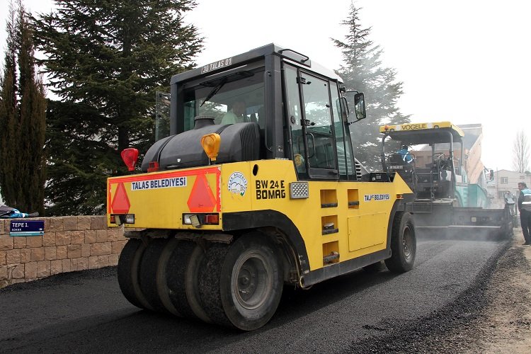 Kayseri Talas'tan asfalt çalışması