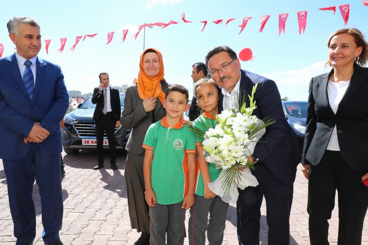 Kayseri Valisi'nden öğrencilere mesaj