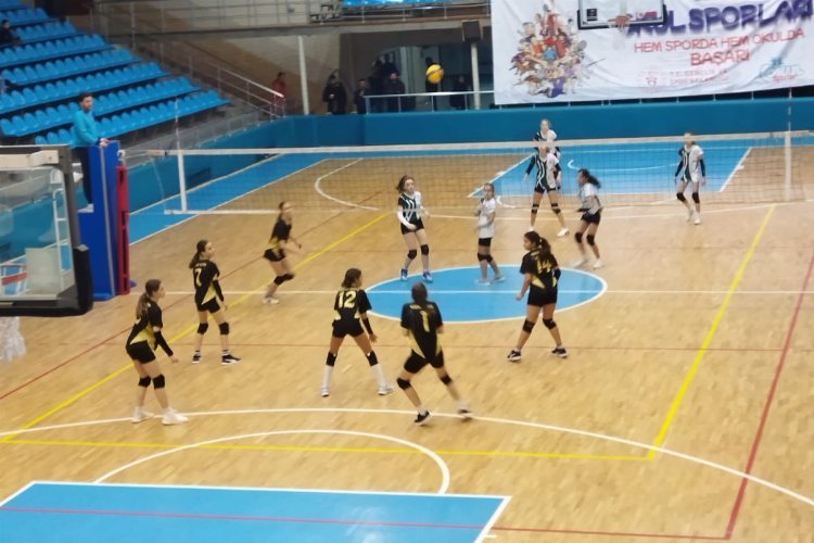 Keşan Yıldızı Spor Kulübü DSİ’yi 3-0 ile geçti