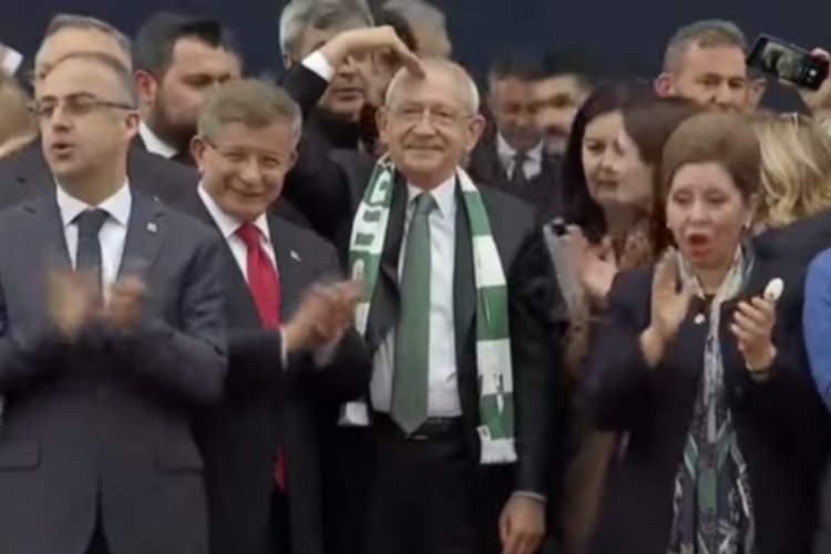 Kılıçdaroğlu ve 3 lider mesajlarını Bursa'dan verdiler... Yiye yiye doymadılar!