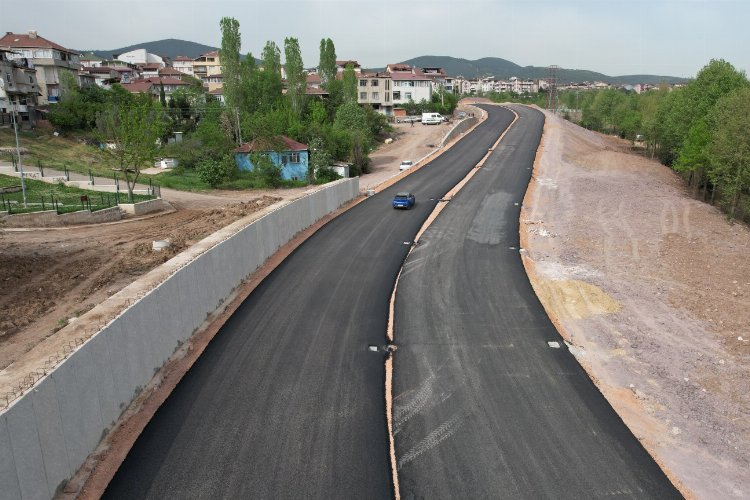 Kocaeli'de Derince-Körfez Kaşkaldere Kavşağı gün sayıyor