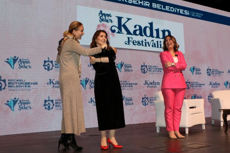 Kocaeli'de Filistinli kadınlar unutulmadı