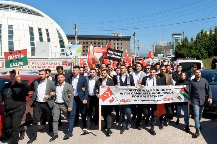 Kocaeli'de üniversite öğrencilerinden İsrail protestosu