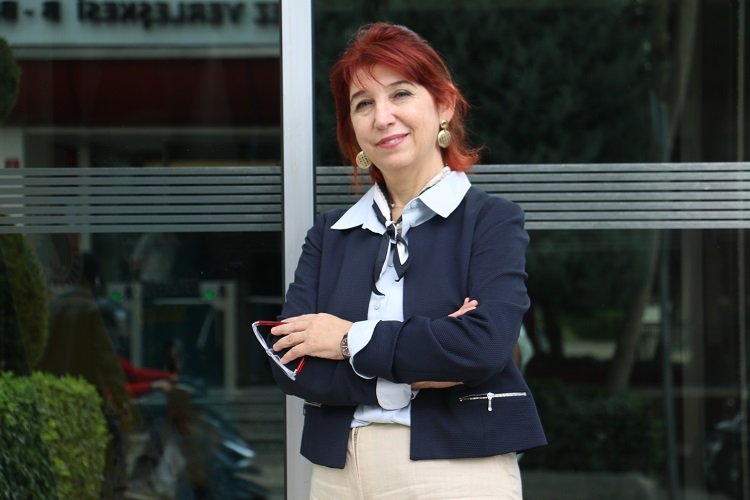 "'Komşu' çocukları birbirine gülümseyebilmeli"