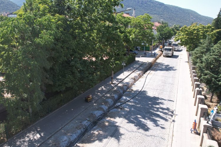 Konya Akşehir'in şebekesini yeniliyor