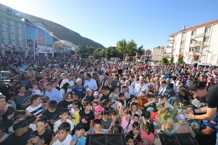 Konya'da Çocuk Günleri coşkusu