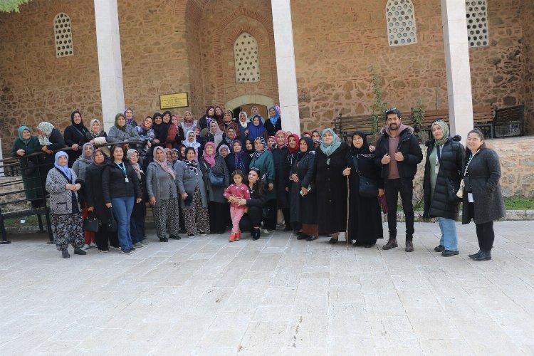 Kulalı kadınlar Manisa'da ağırlandı