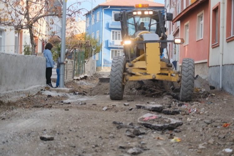 Kütahya'da asfalt çalışmaları tam gaz