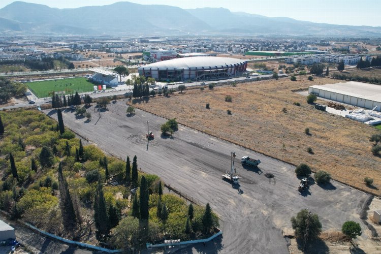 Manisa Büyükşehir'den park sorununu çözen hamle