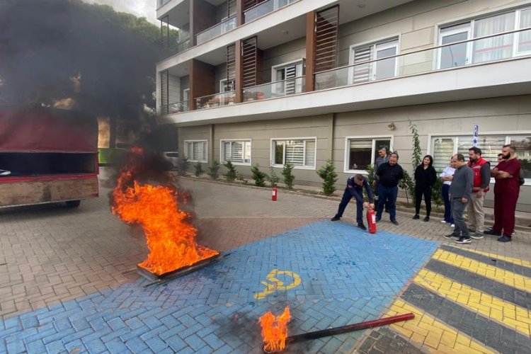 Manisa'da 'temel yangın eğitimleri' sürüyor