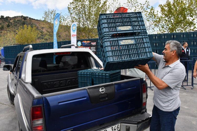 Manisa'da üreticiler kasalandı