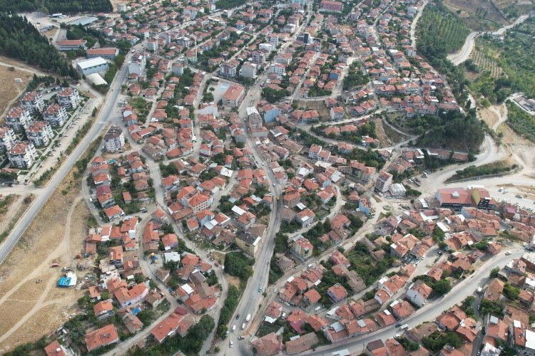 Manisa Demirci'de yağmur suyu hattı çalışmaları başladı