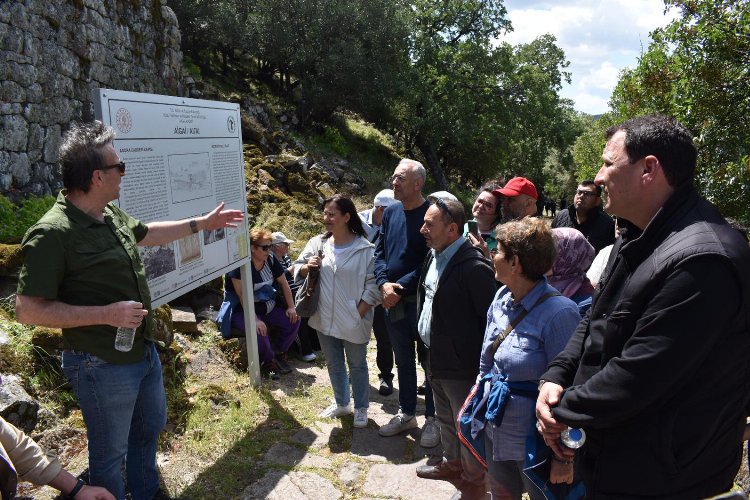 Manisa'nın Efes'i: Aigai