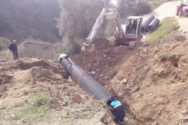 Manisa Turgutlu'da yağmur sularına karşı çifte önlem