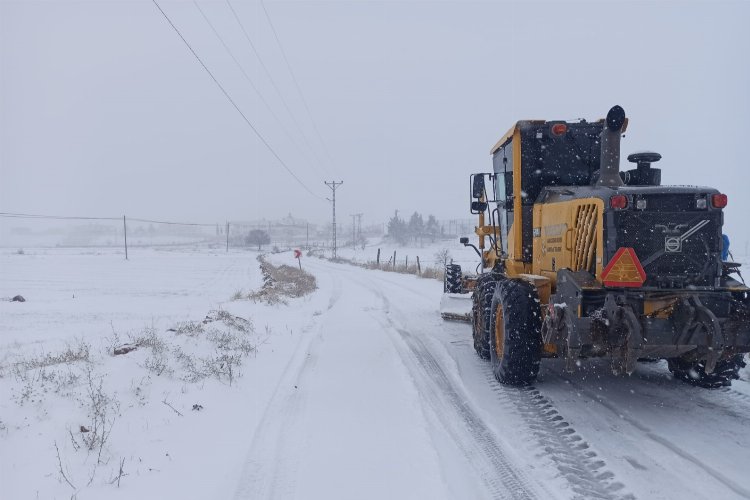 Mardin'de yol açma çalışmaları tam gaz