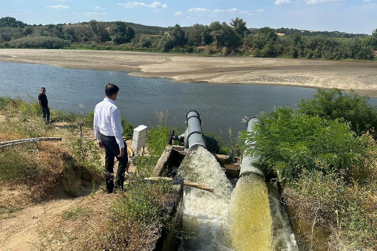 Meriç Nehri’ne Kaymakam Sevgili'den yakın mercek