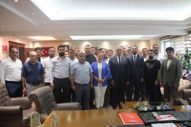 MHP Kayseri'ye ziyaretçi akını