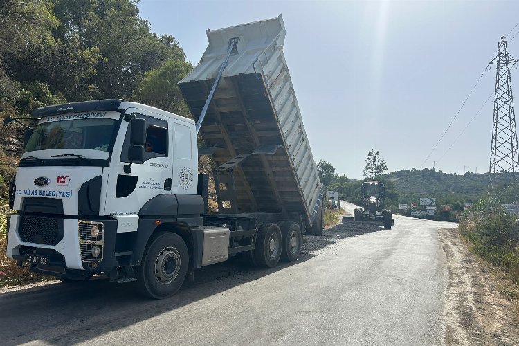 Milas Belediyesi ilçemizde yoğun çalışmalar gerçekleştiriyor