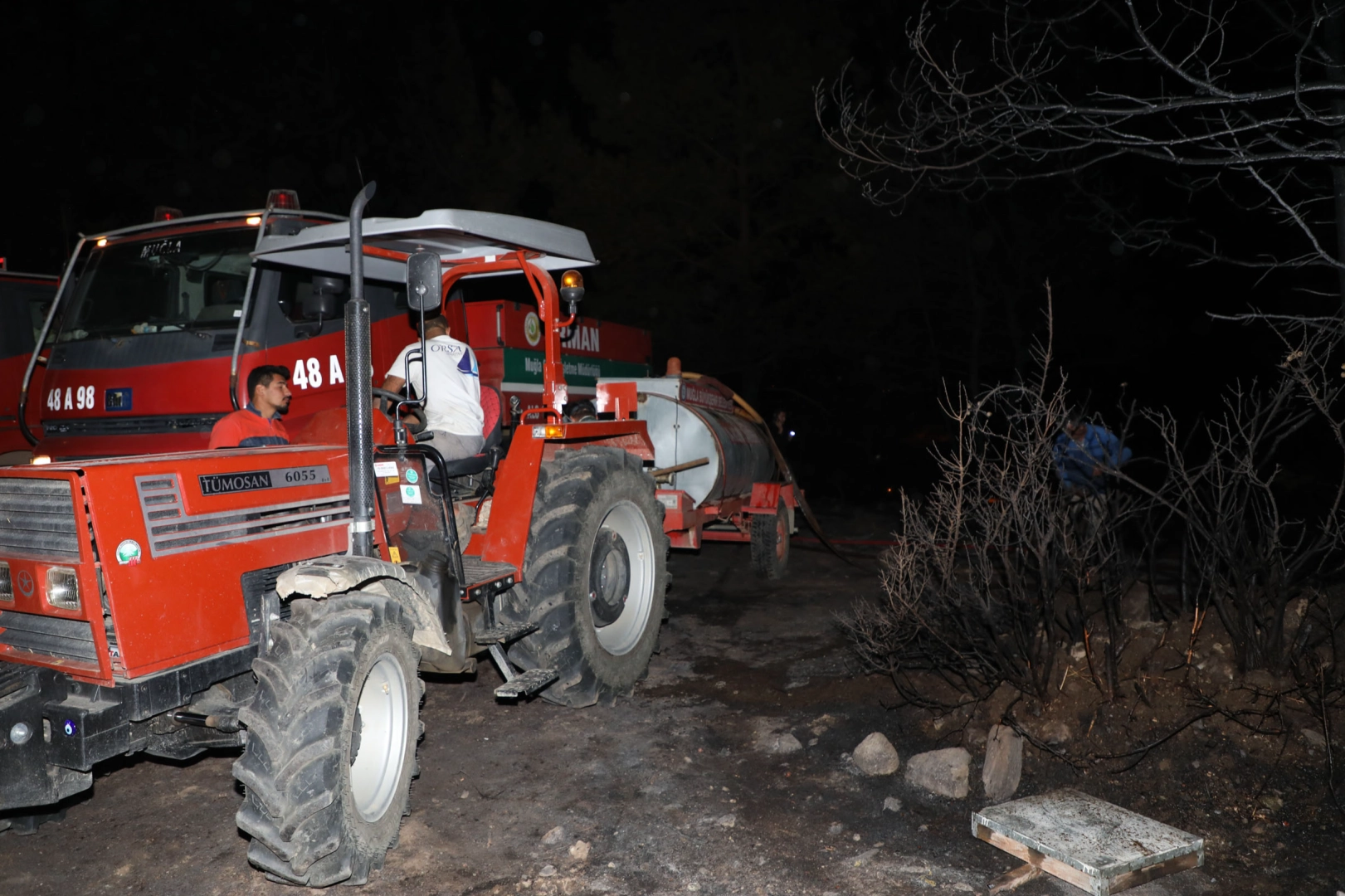 Muğla'da ilk müdahale tankerleri orman yangınlarında etkili oldu