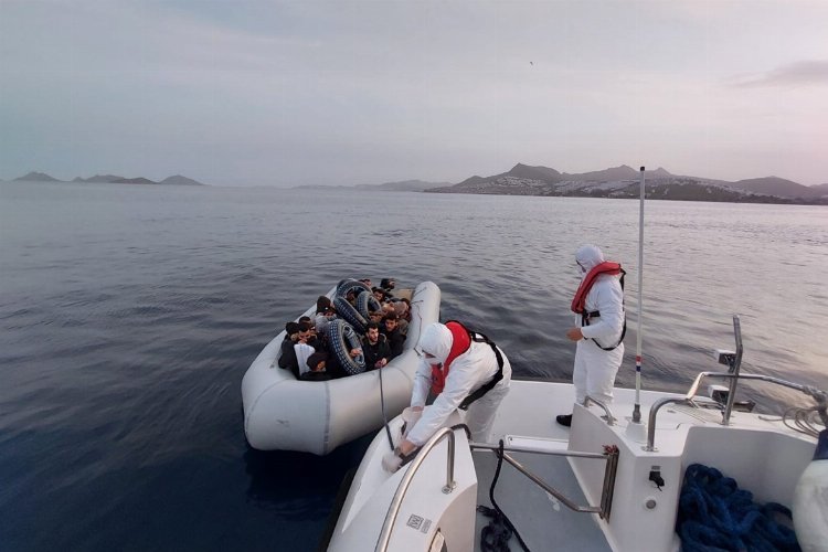 Muğla Bodrum'da 22 düzensiz göçmen yakalandı